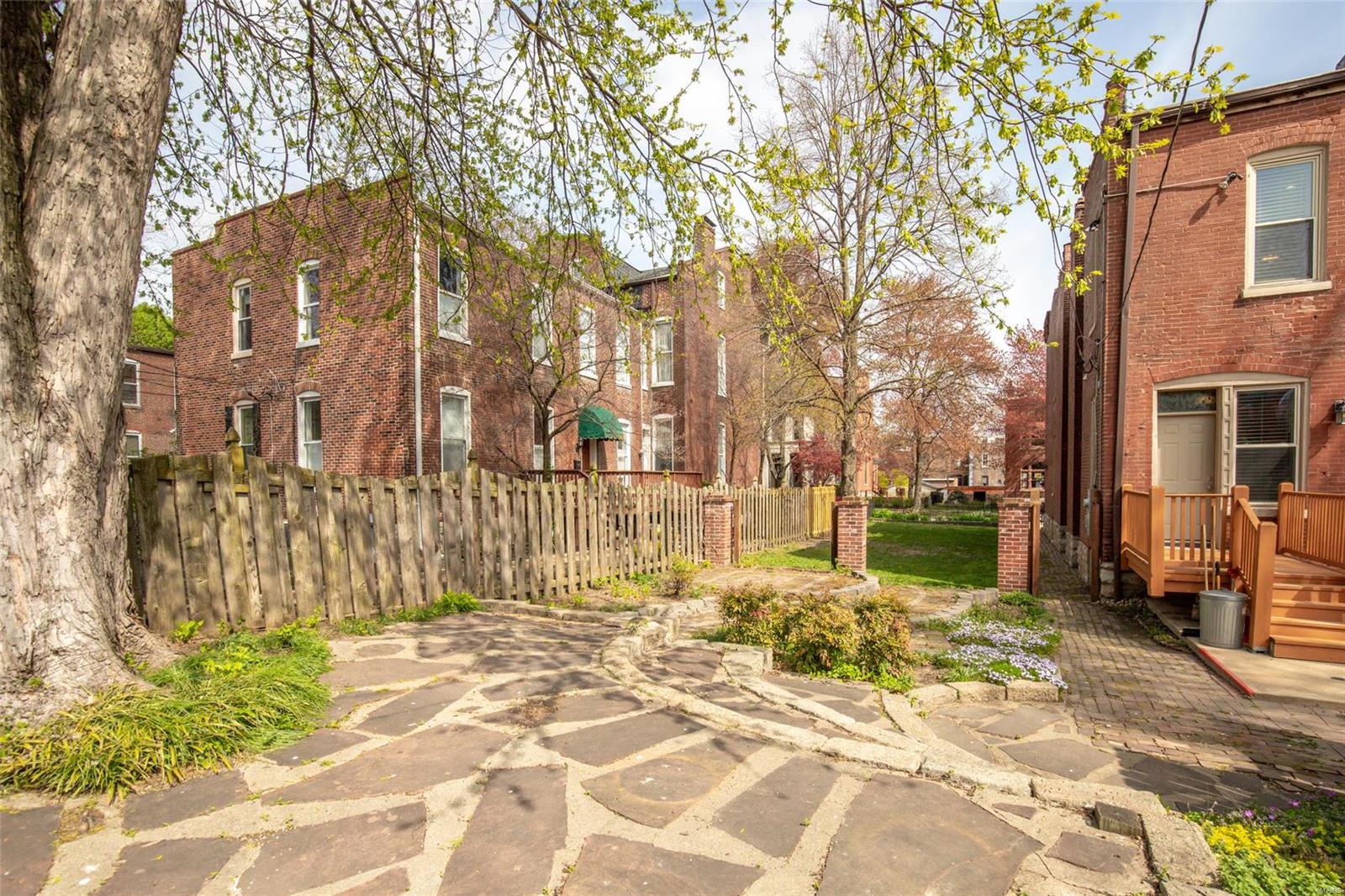 1800 Rutger Street - Residential