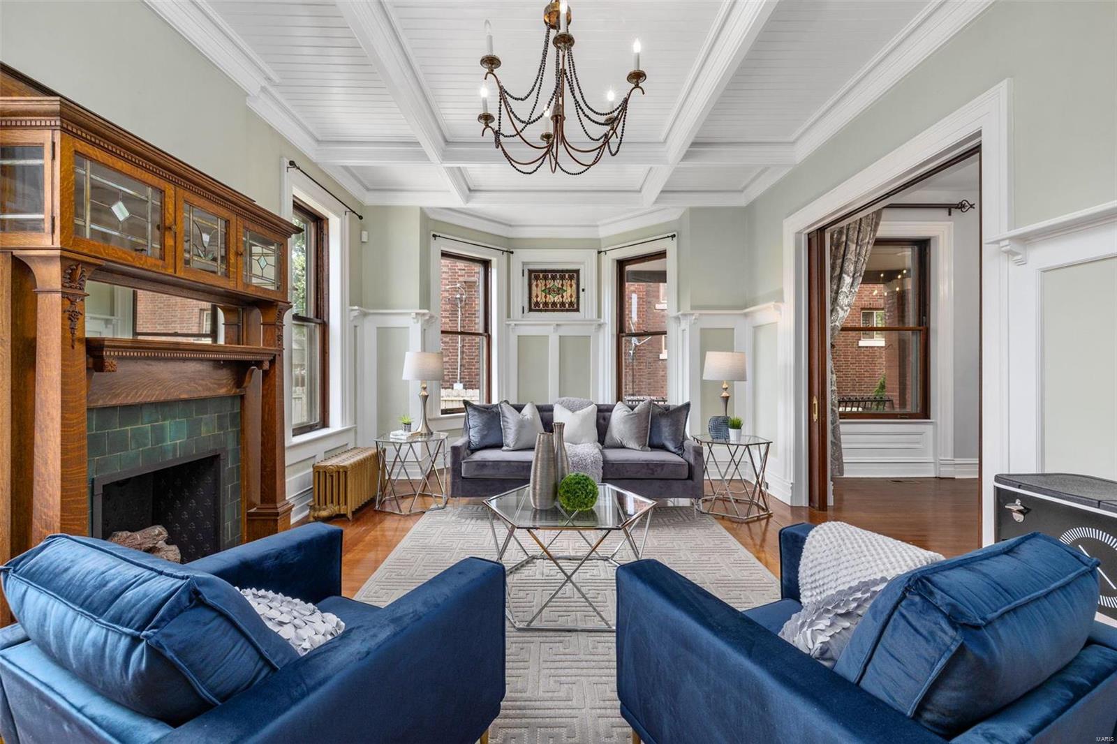 Shaw's Flora Boulevard Sub - Residential