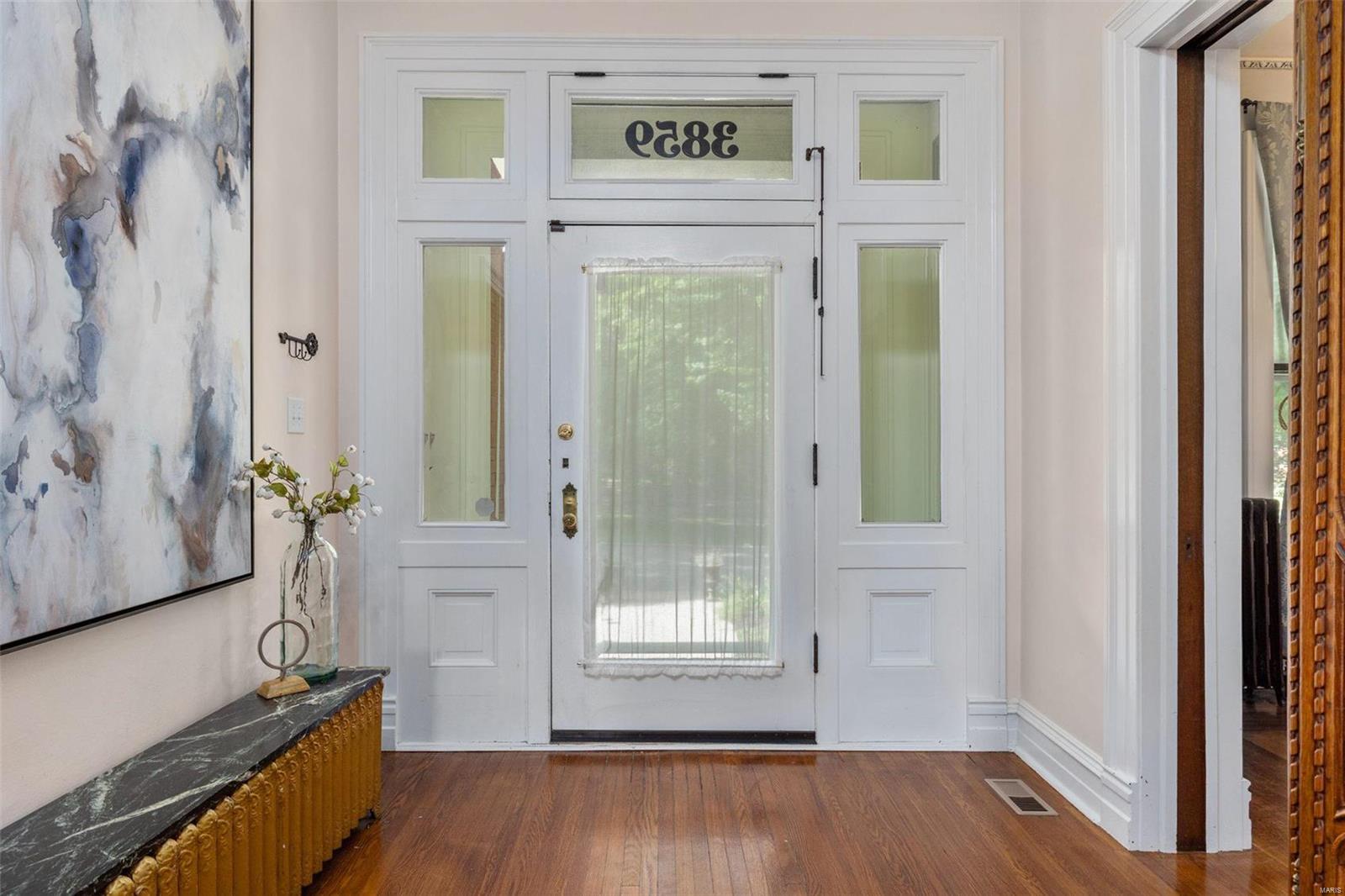 Shaw's Flora Boulevard Sub - Residential