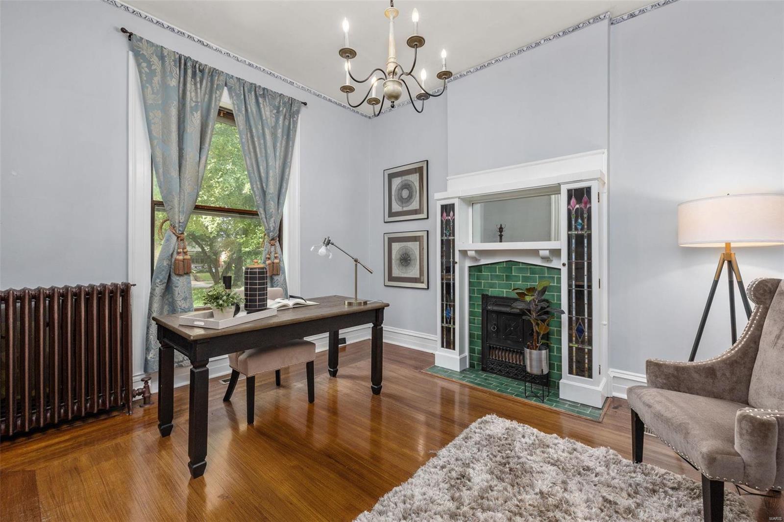 Shaw's Flora Boulevard Sub - Residential