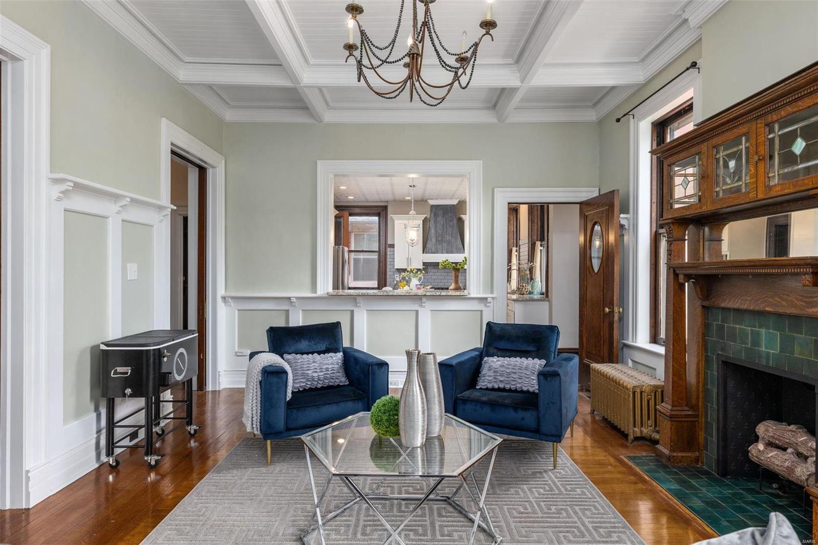 Shaw's Flora Boulevard Sub - Residential