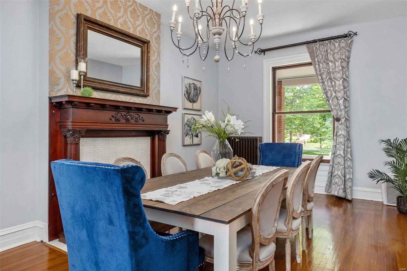 Shaw's Flora Boulevard Sub - Residential