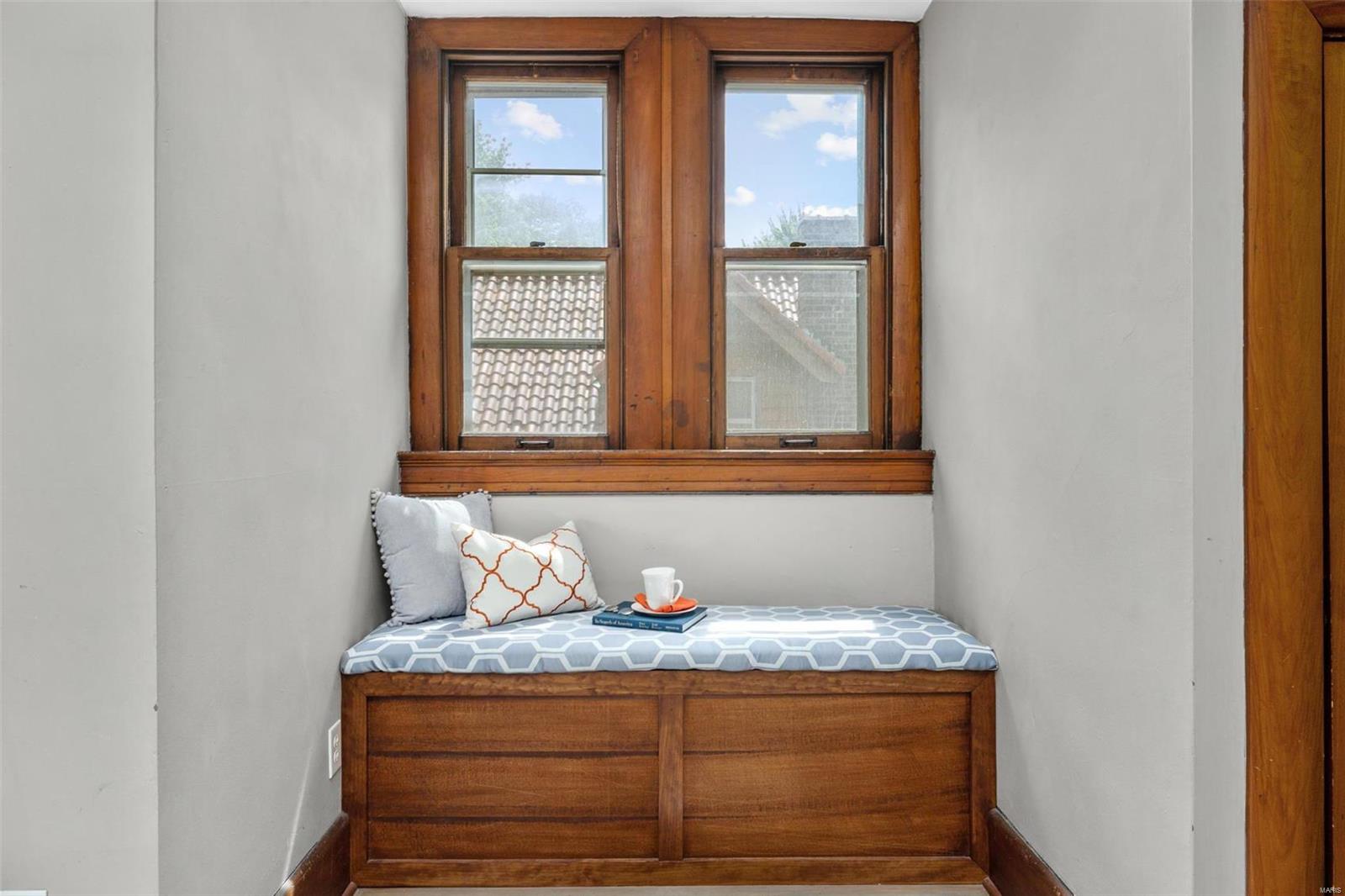 Shaw's Flora Boulevard Sub - Residential