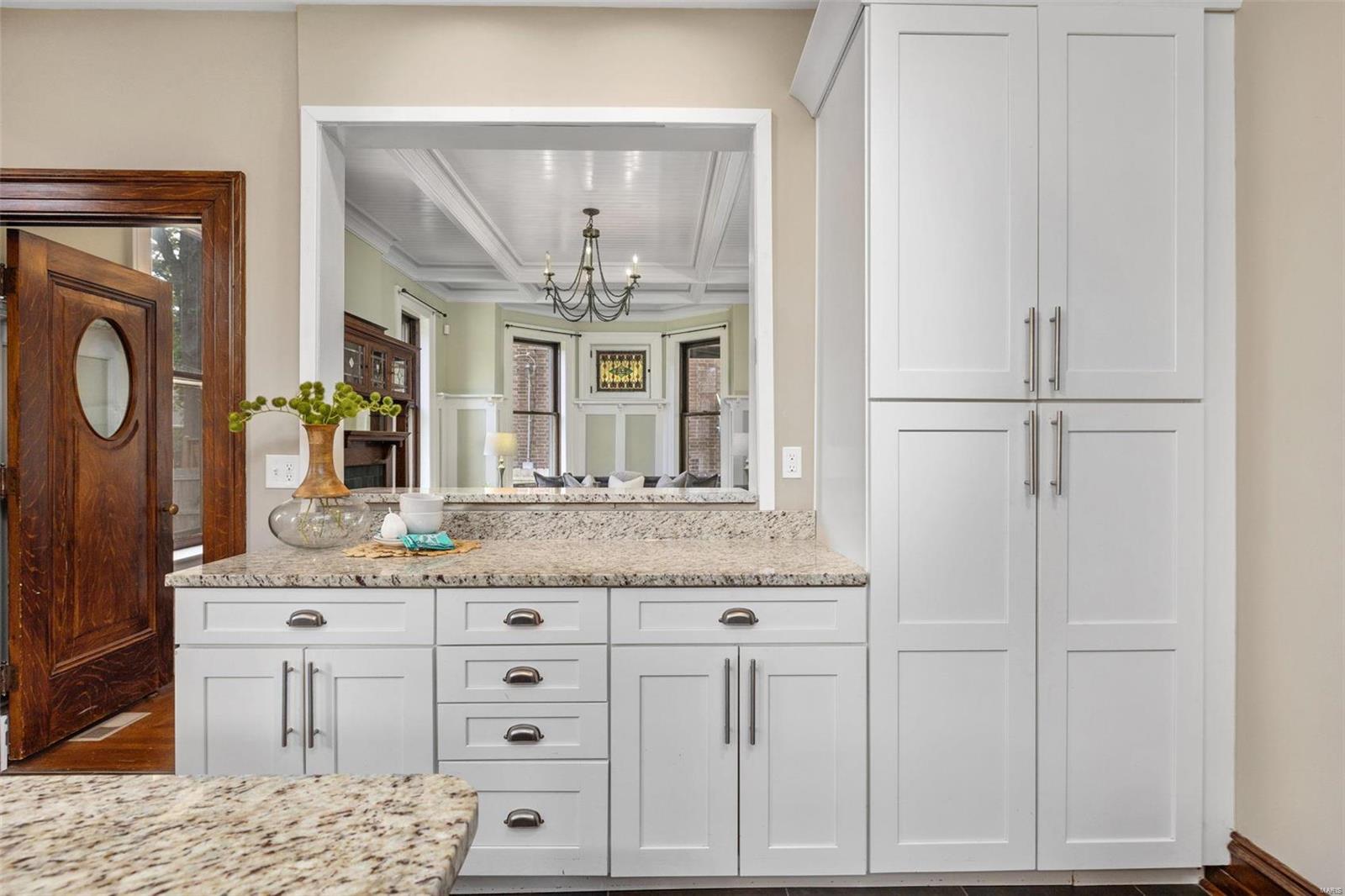 Shaw's Flora Boulevard Sub - Residential