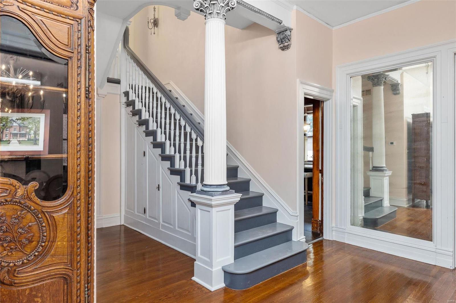 Shaw's Flora Boulevard Sub - Residential