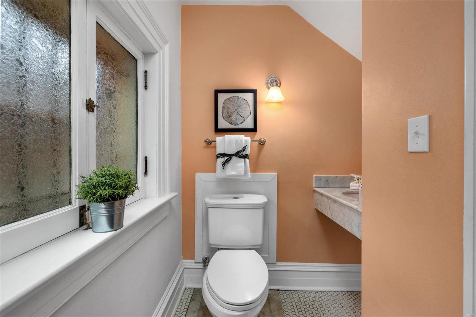 Shaw's Flora Boulevard Sub - Residential