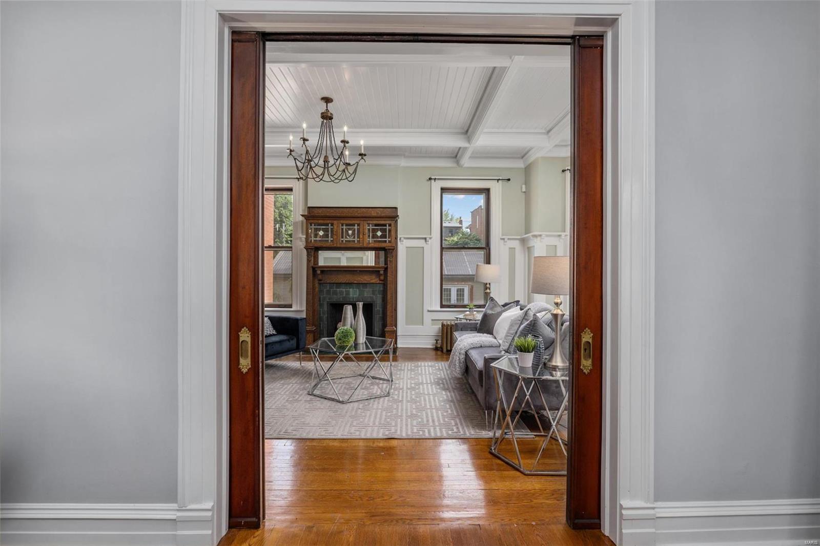 Shaw's Flora Boulevard Sub - Residential