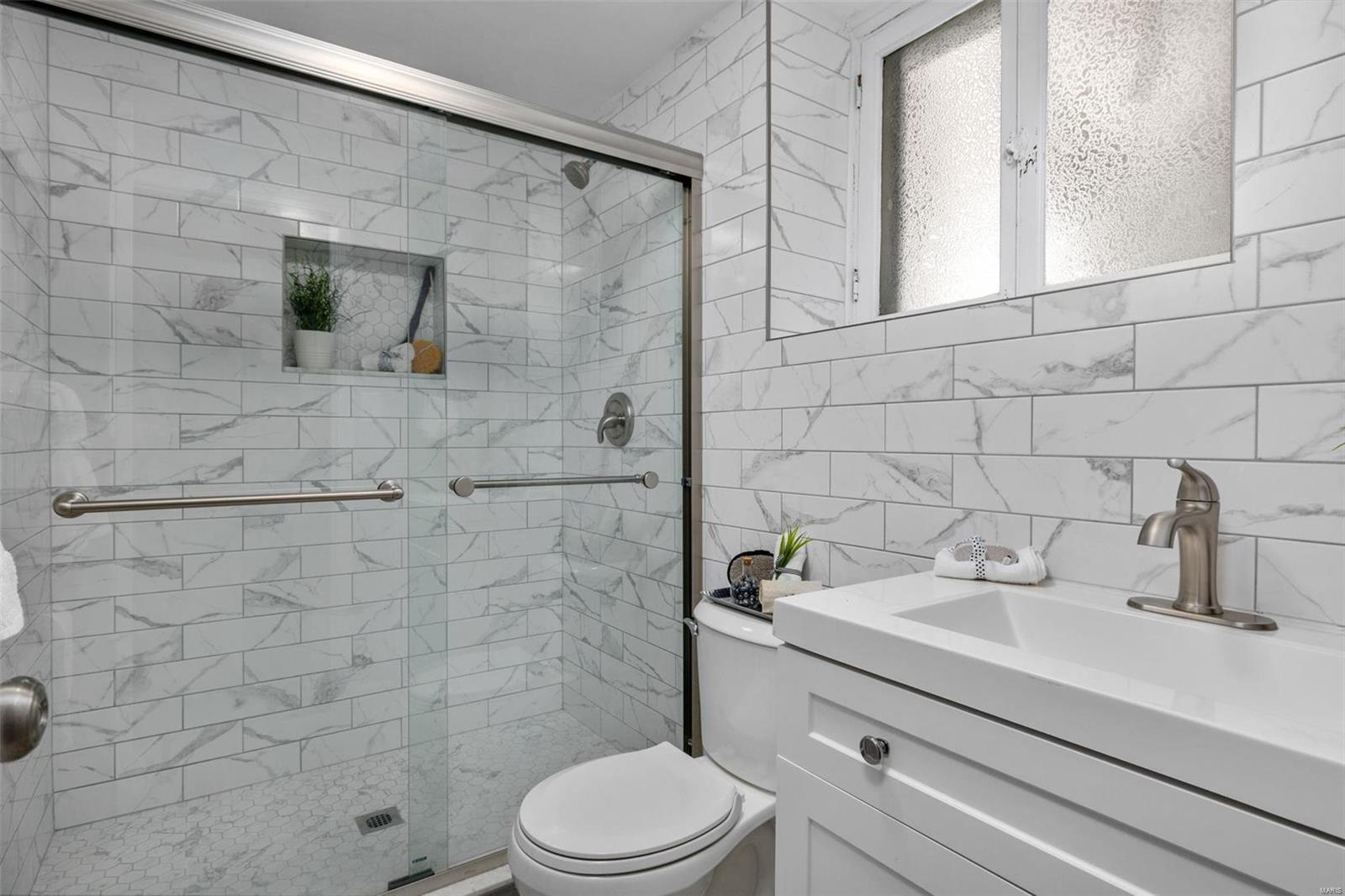 Shaw's Flora Boulevard Sub - Residential