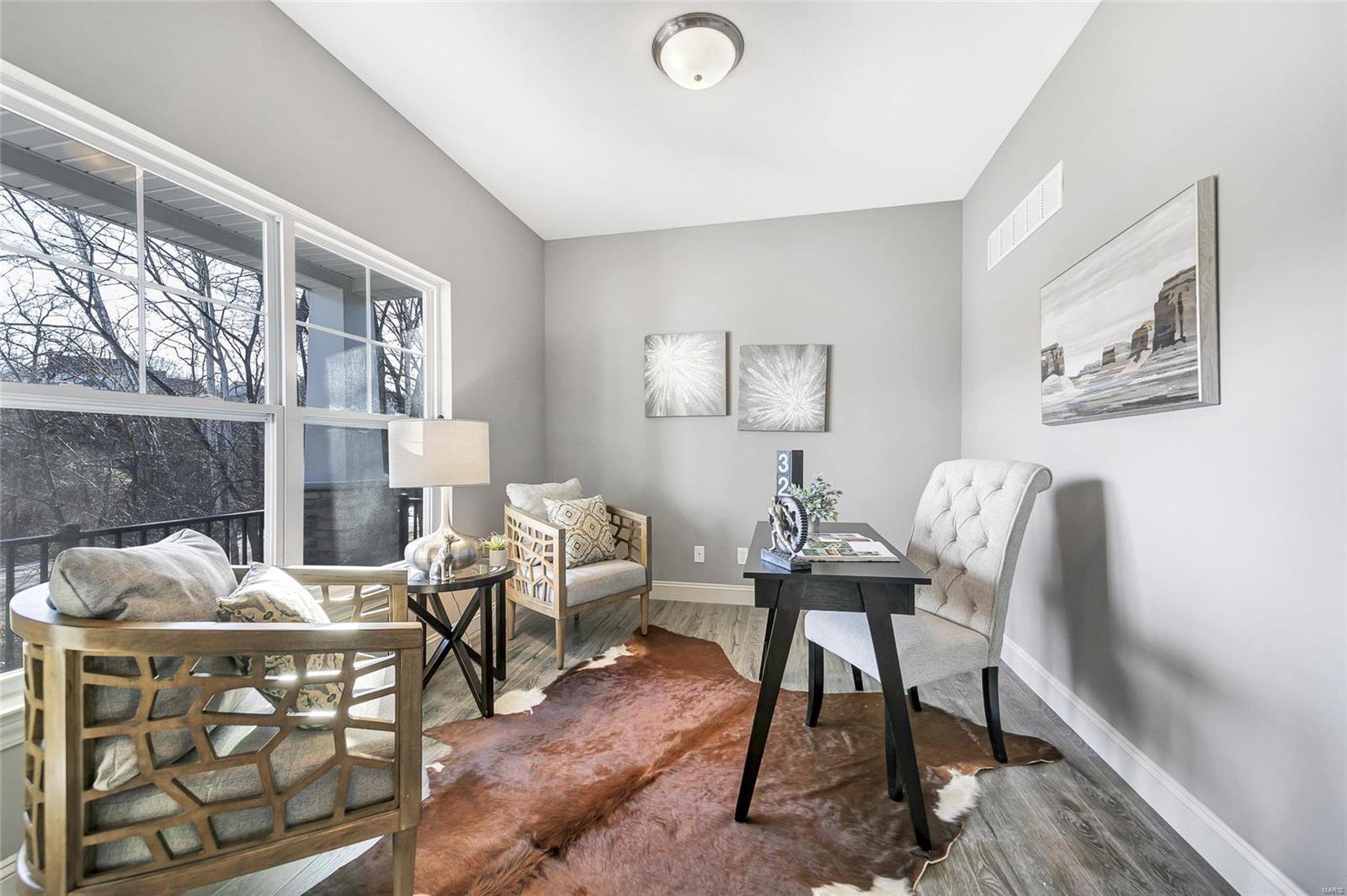 791 North Ballas Road Lt Split - Residential