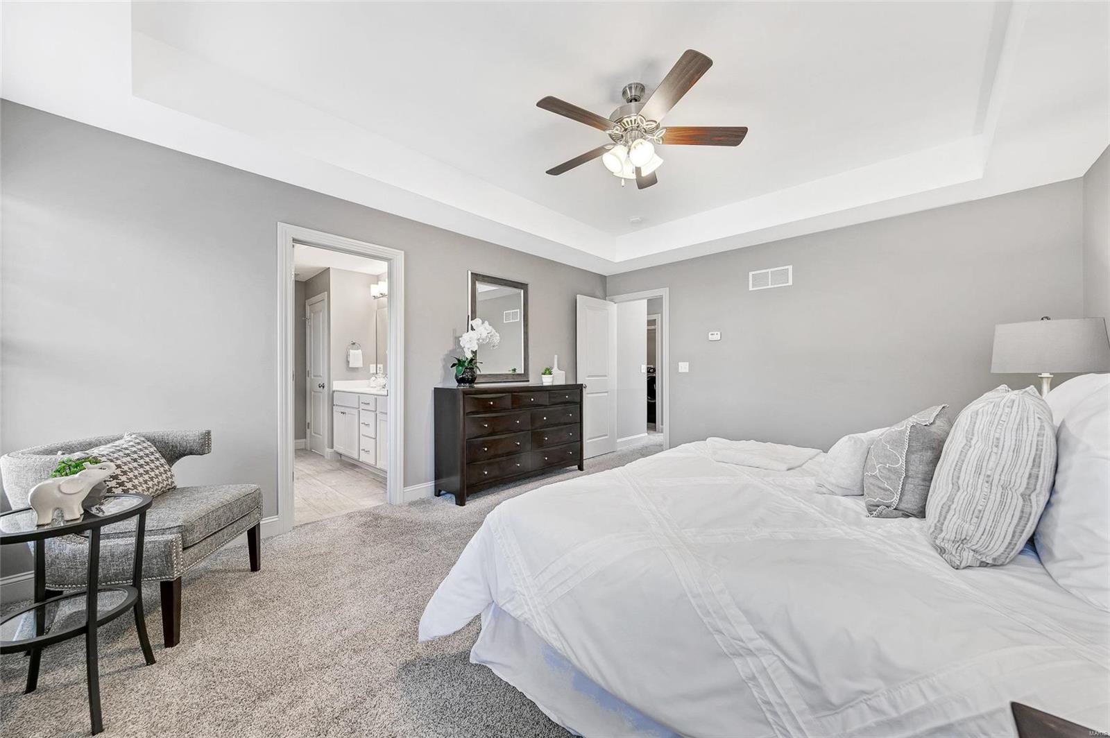 791 North Ballas Road Lt Split - Residential