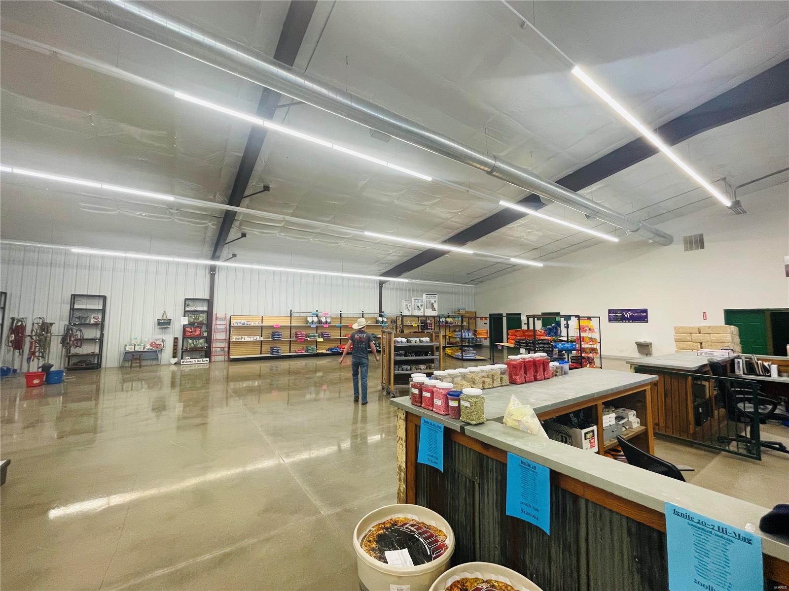 NA - Commercial Sale