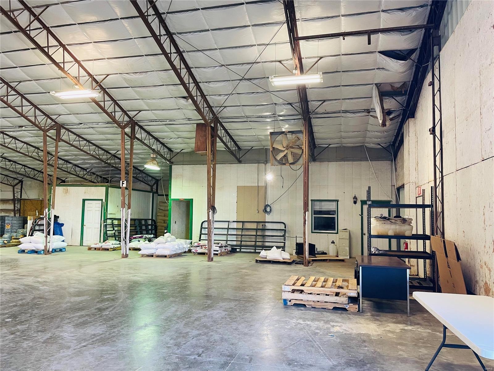 NA - Commercial Sale