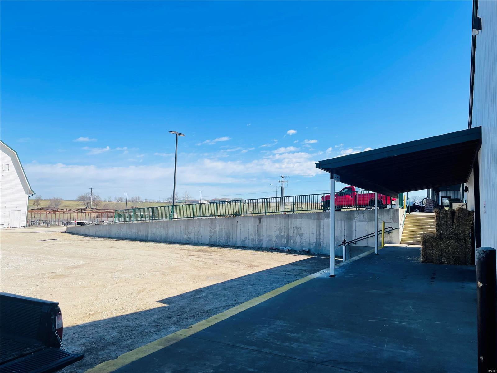 NA - Commercial Sale