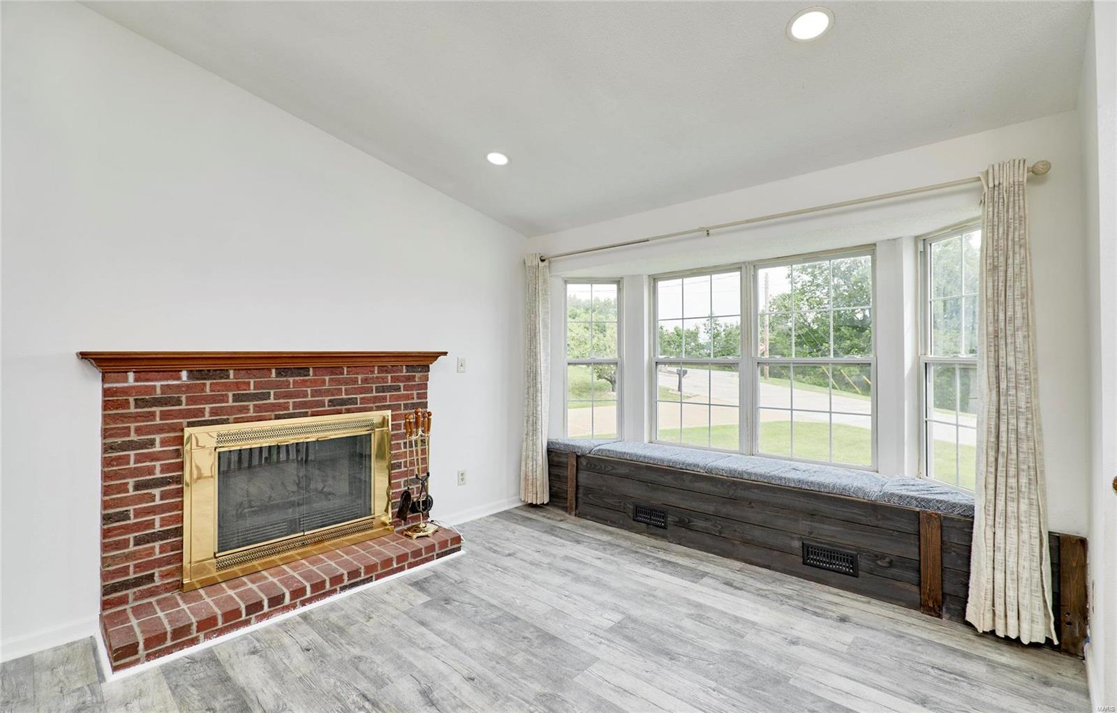 Pineview Acres 01 - Residential