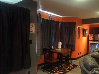 RED OAK COUNTRY ESTATES - Residential