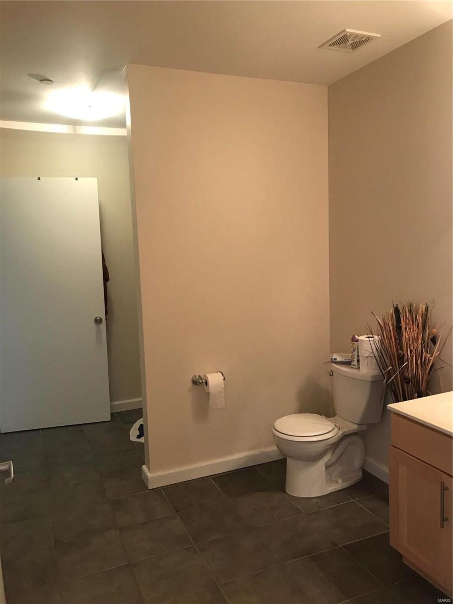 Summit Lofts A Condo Amd - Residential Lease