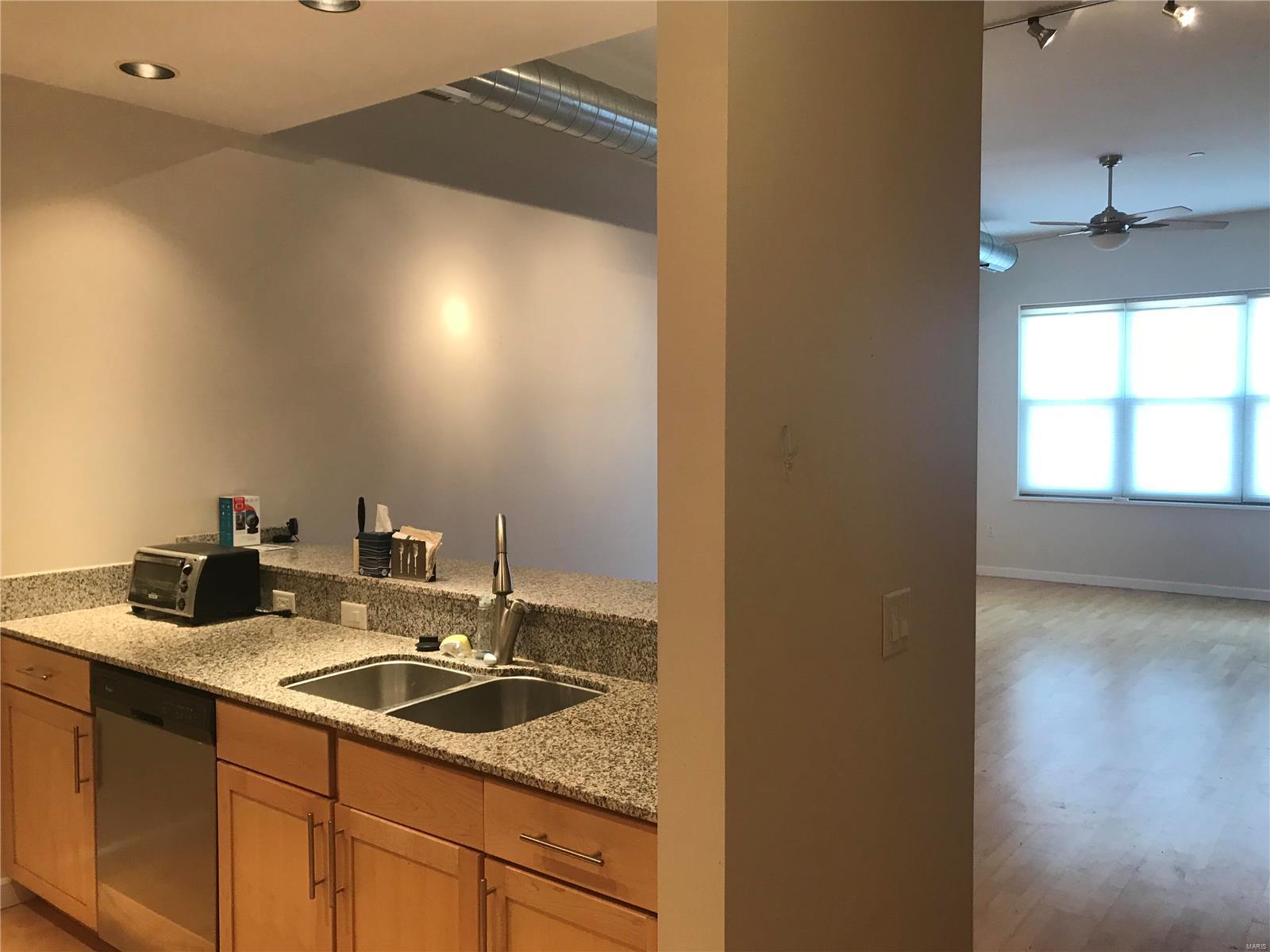 Summit Lofts A Condo Amd - Residential Lease