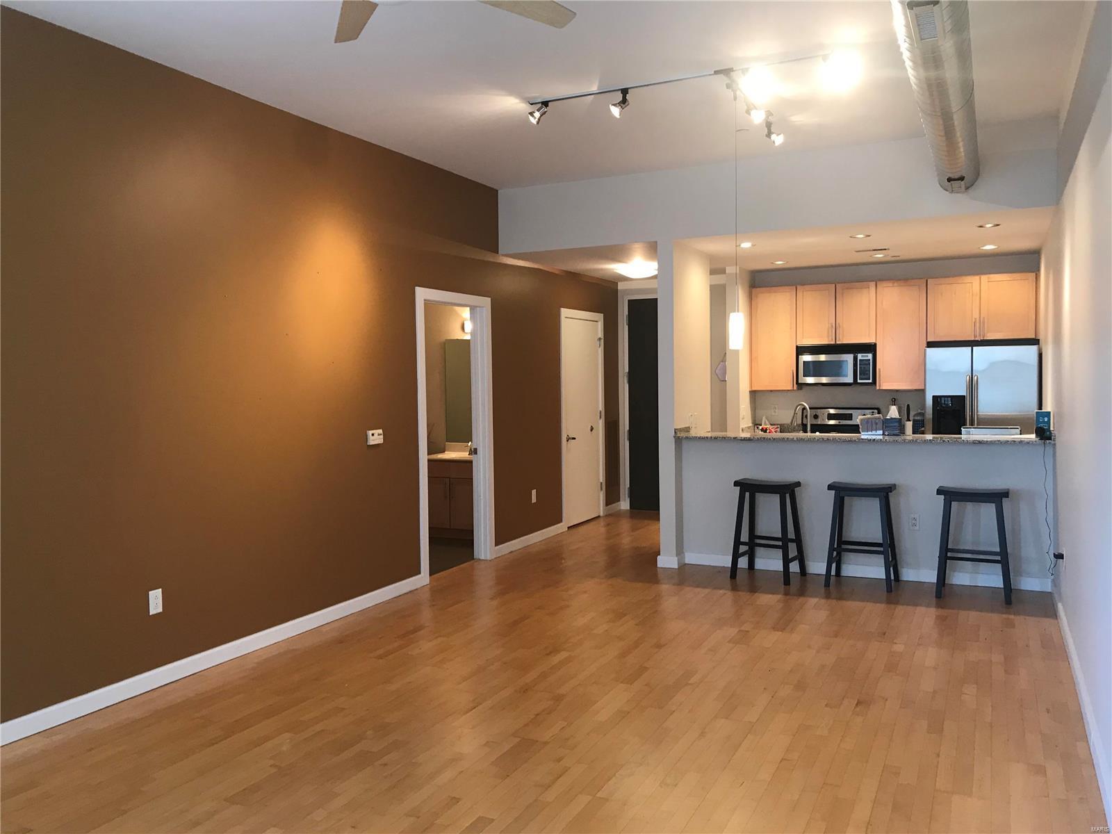 Summit Lofts A Condo Amd - Residential Lease