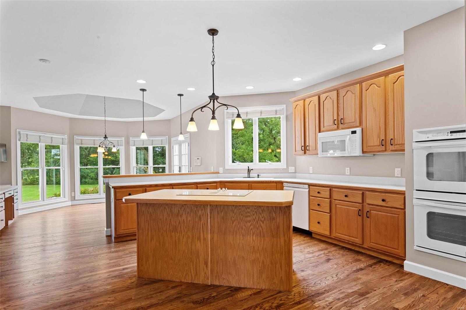 Ridgecreek Estate - Residential