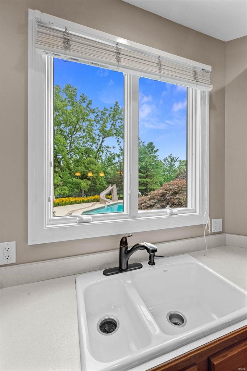 Ridgecreek Estate - Residential