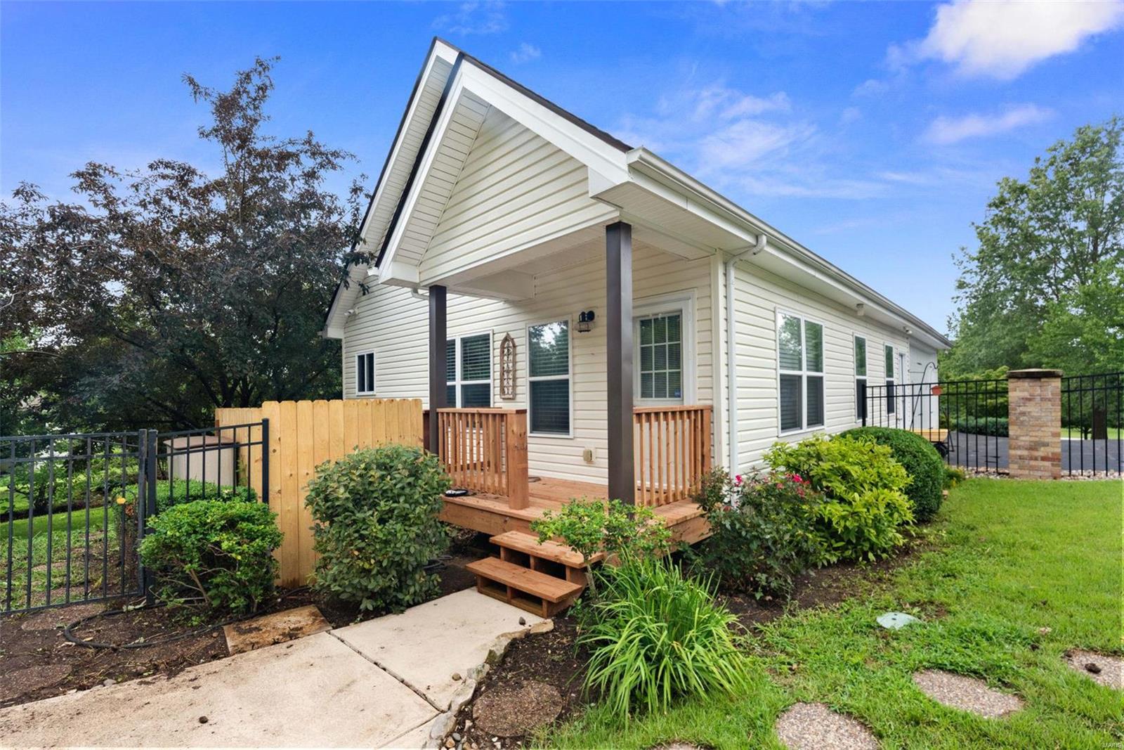 Ridgecreek Estate - Residential