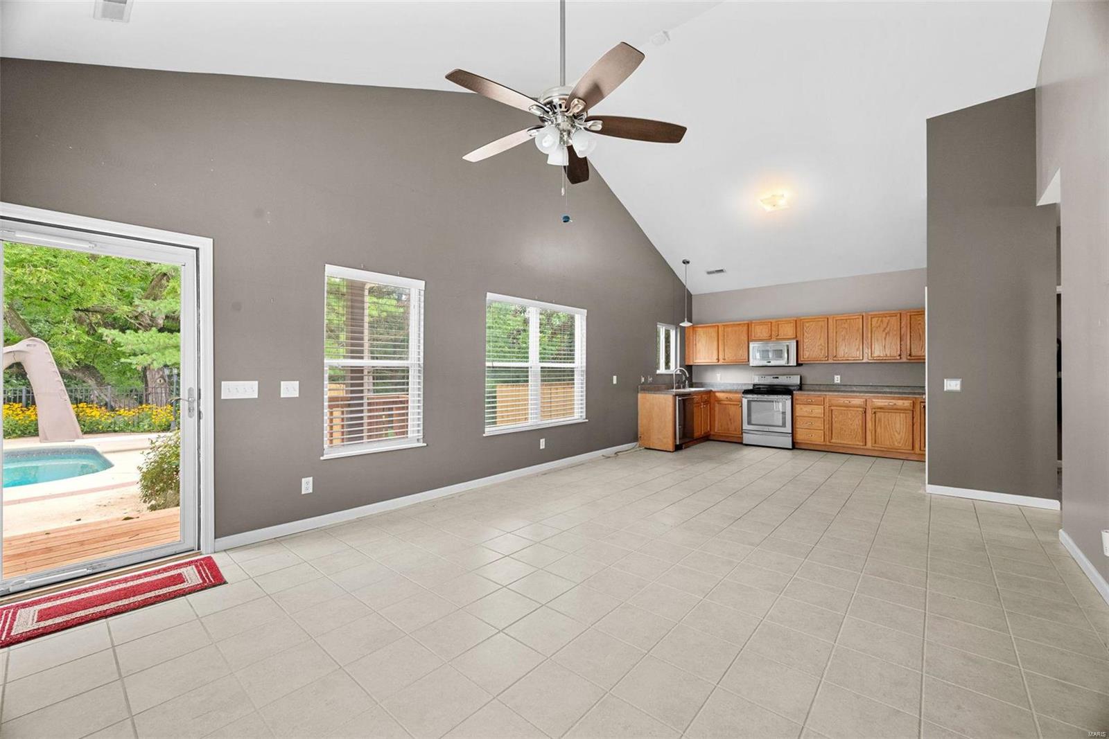 Ridgecreek Estate - Residential