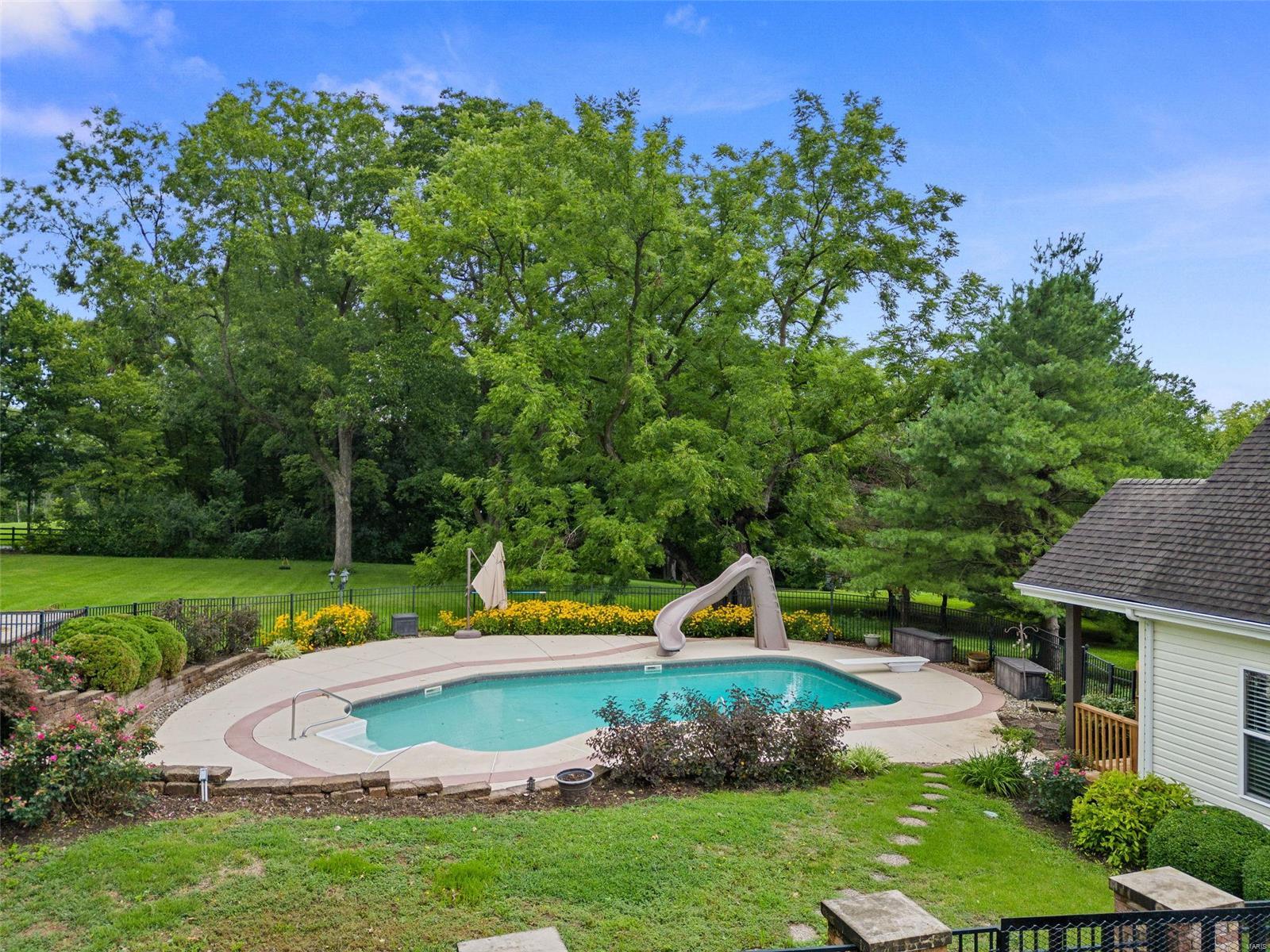 Ridgecreek Estate - Residential