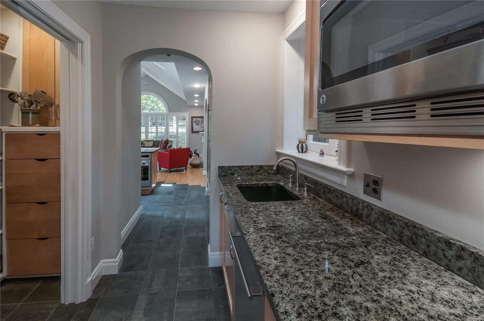 LA Hacienda - Residential