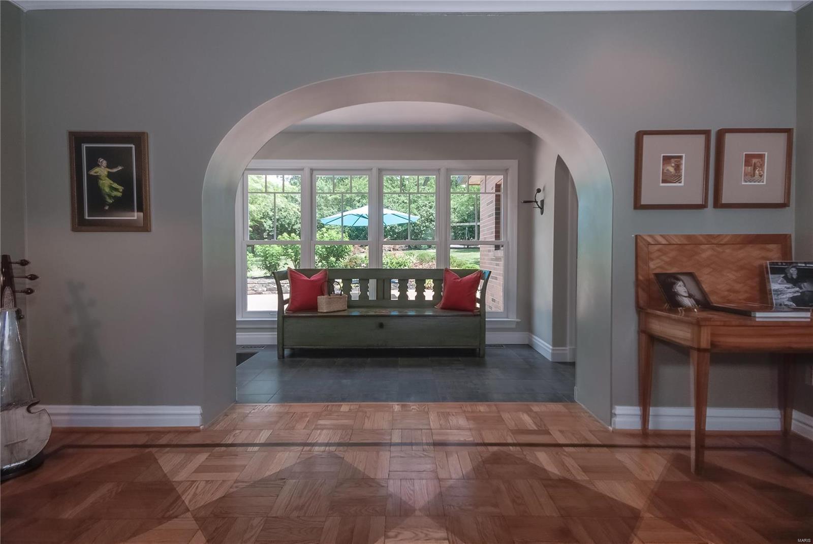 LA Hacienda - Residential