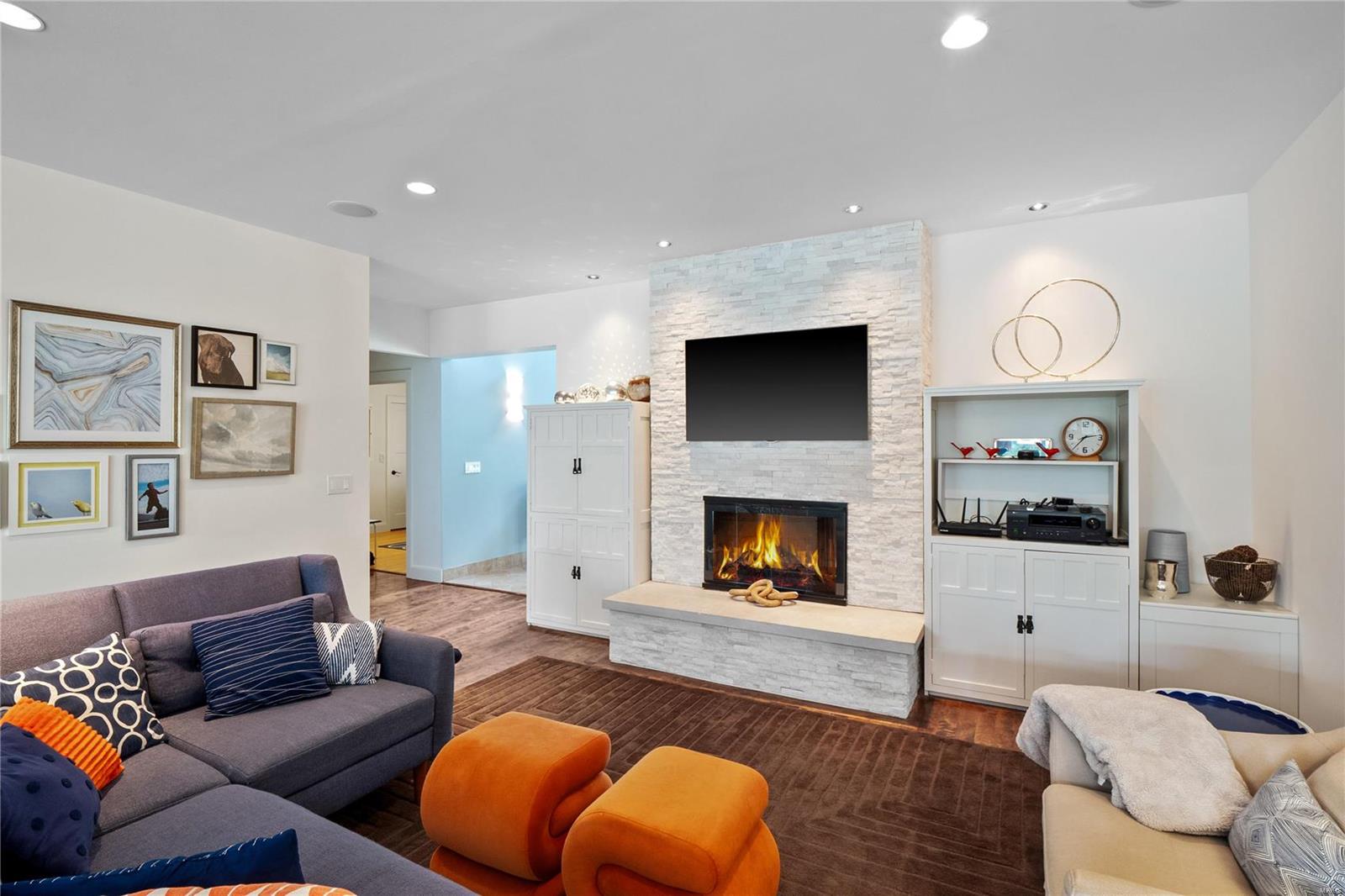 Mason Manor - Residential