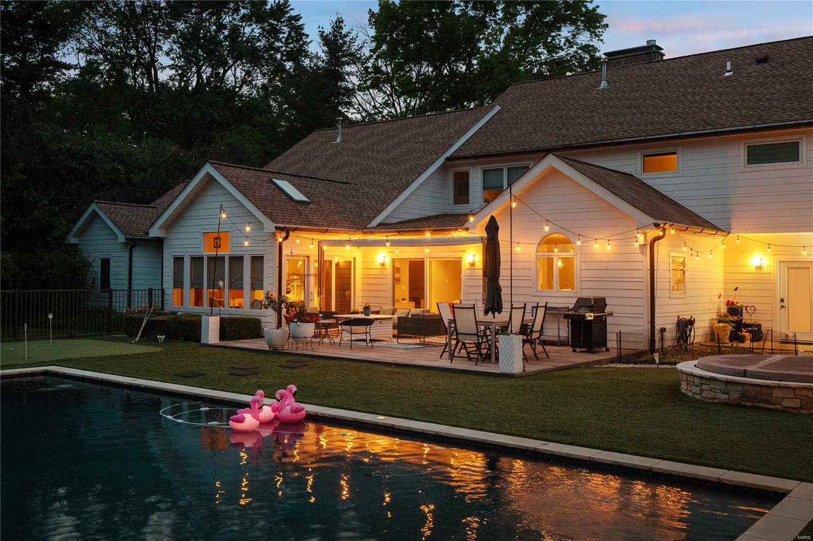 Mason Manor - Residential