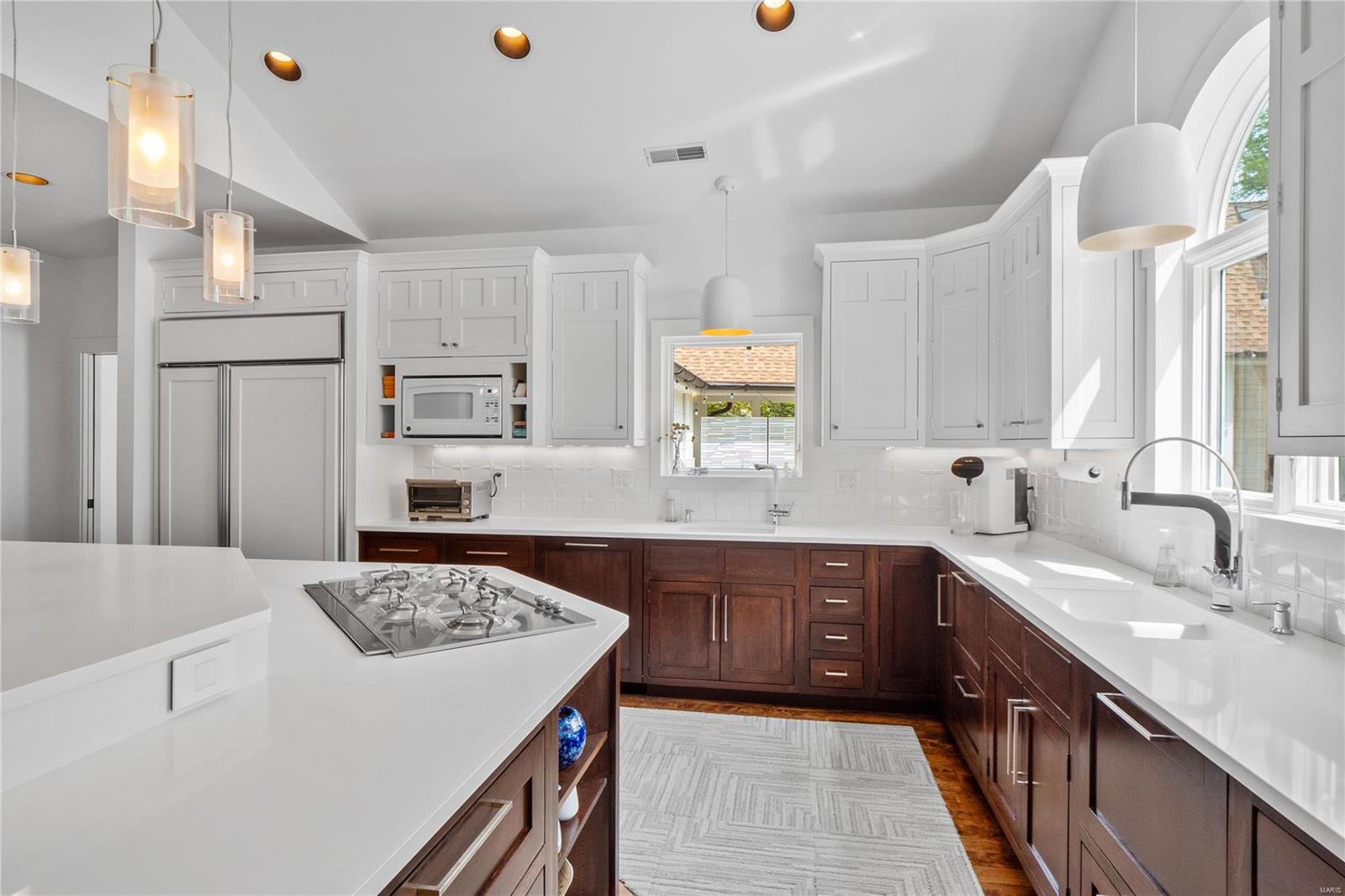 Mason Manor - Residential