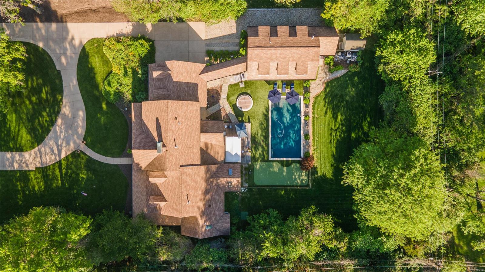 Mason Manor - Residential