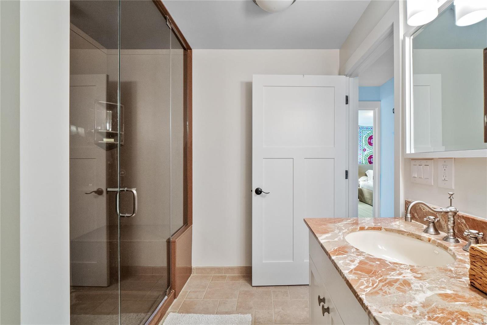 Mason Manor - Residential