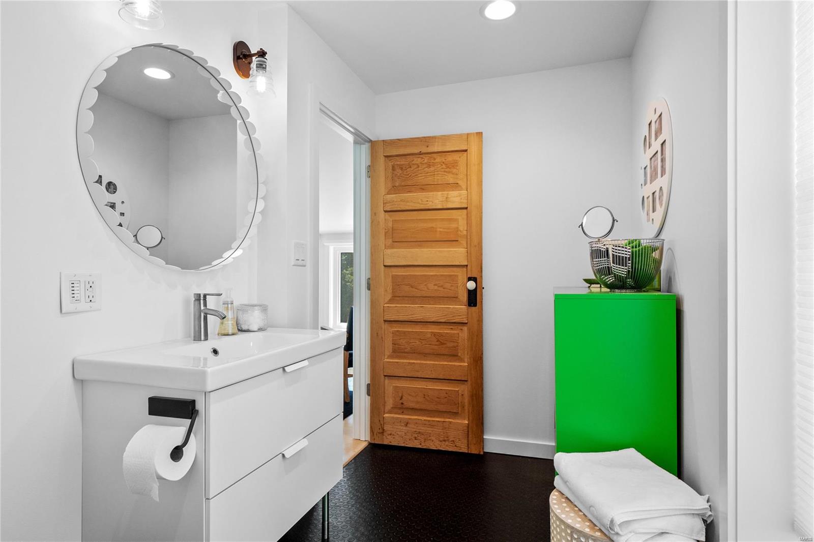 Mason Manor - Residential