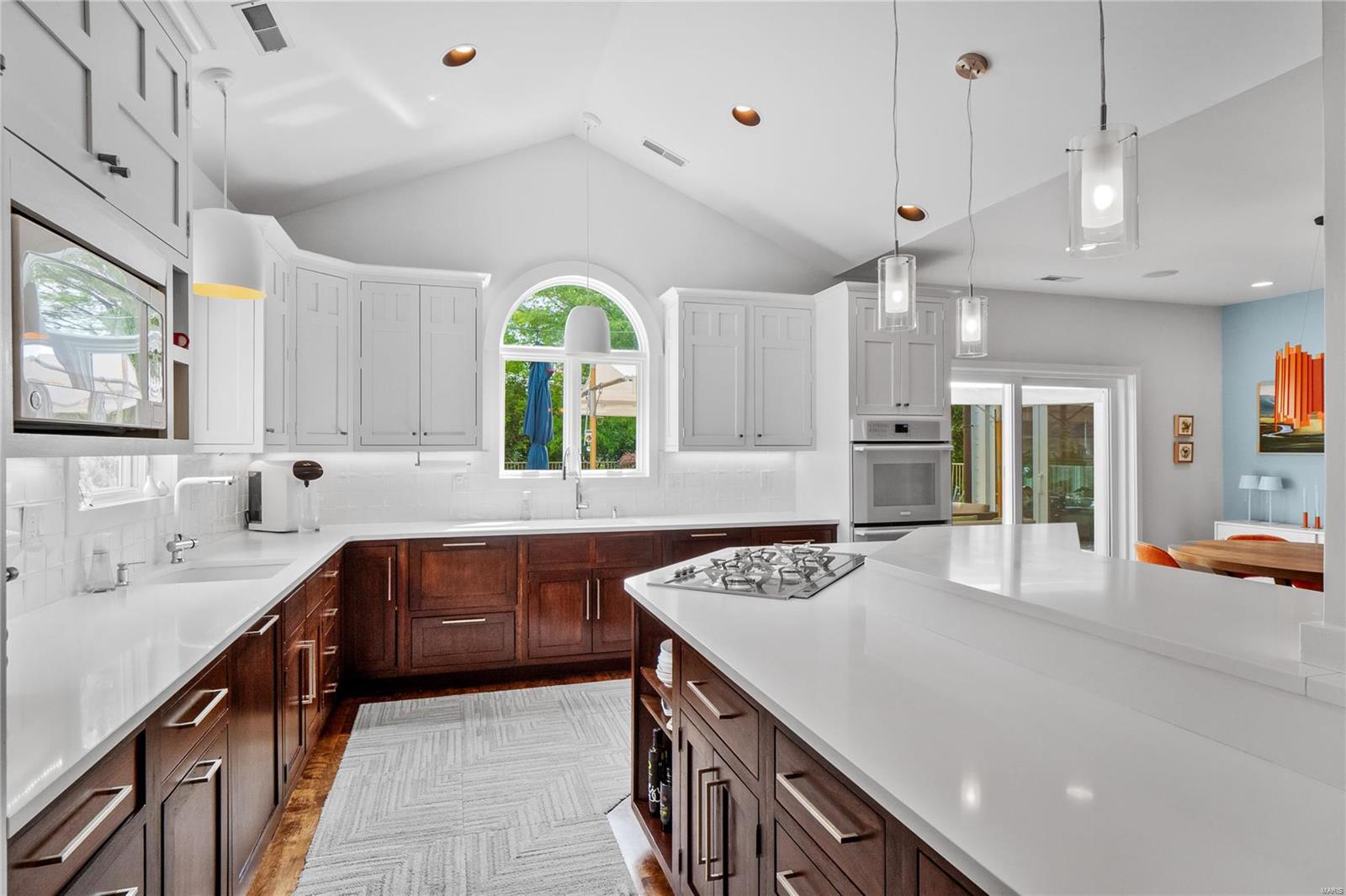 Mason Manor - Residential