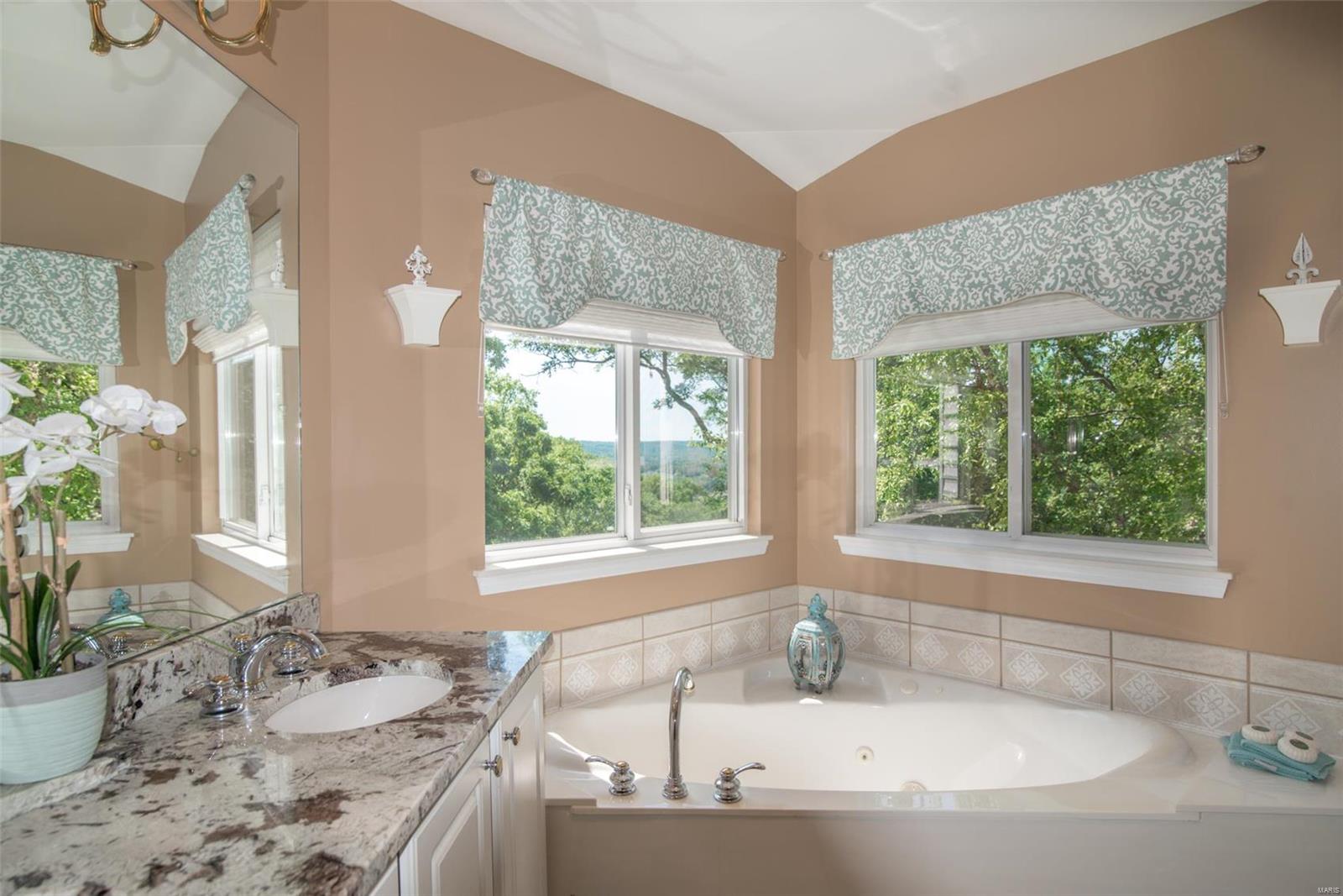 Grand View Ridge One - Residential