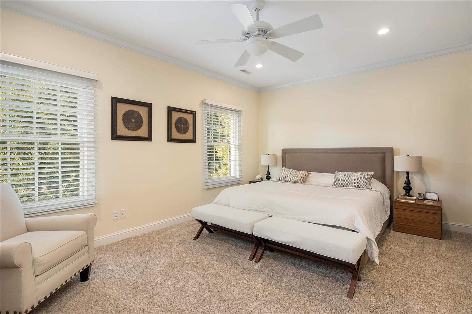 Huntleigh Manor - Residential