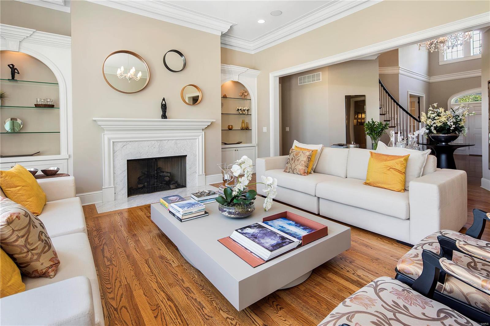 Huntleigh Manor - Residential