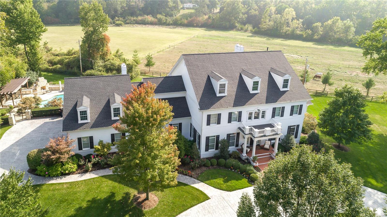 Huntleigh Manor - Residential