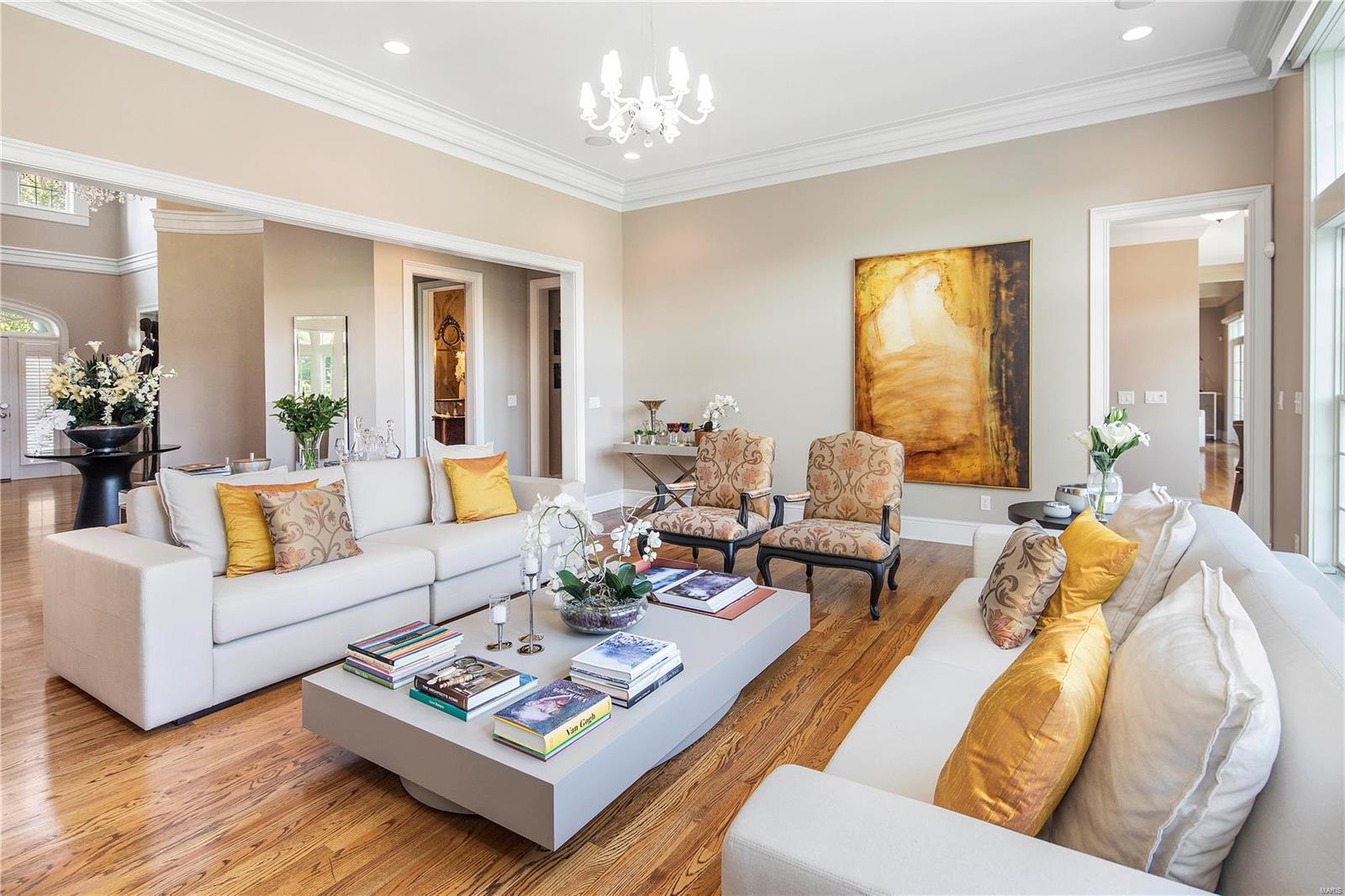 Huntleigh Manor - Residential