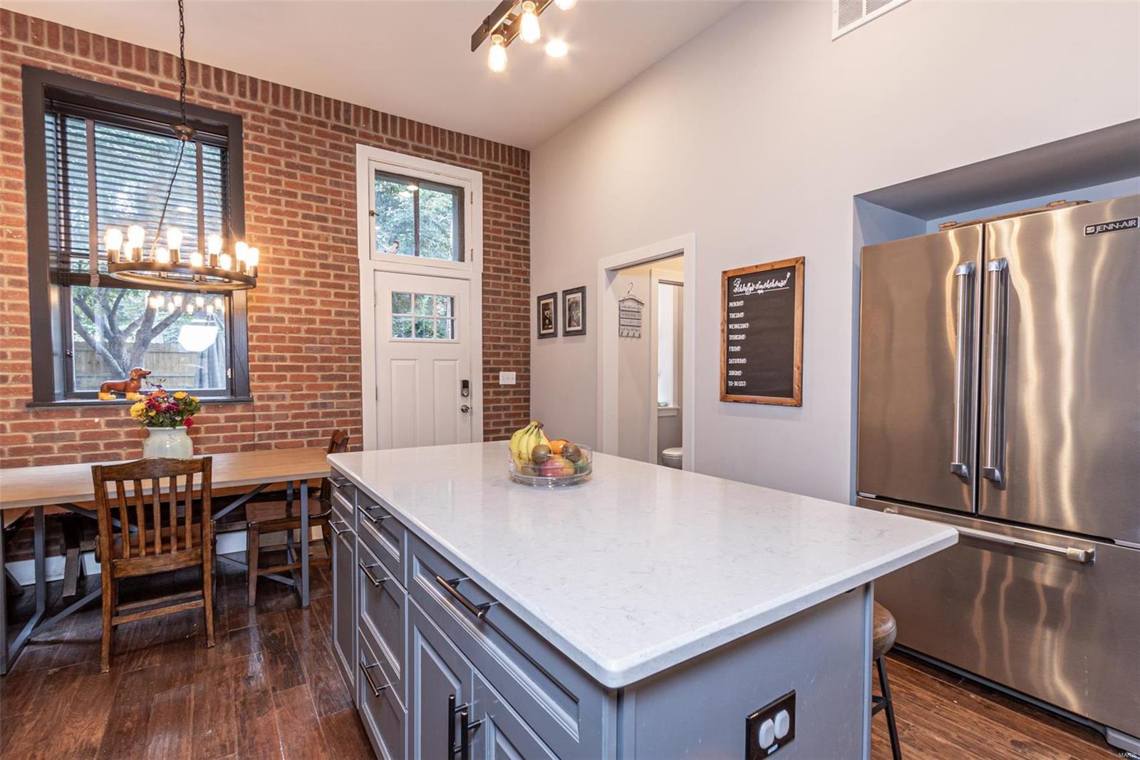 Lafayette Square - Residential