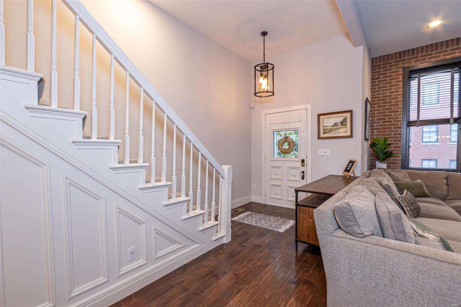 Lafayette Square - Residential