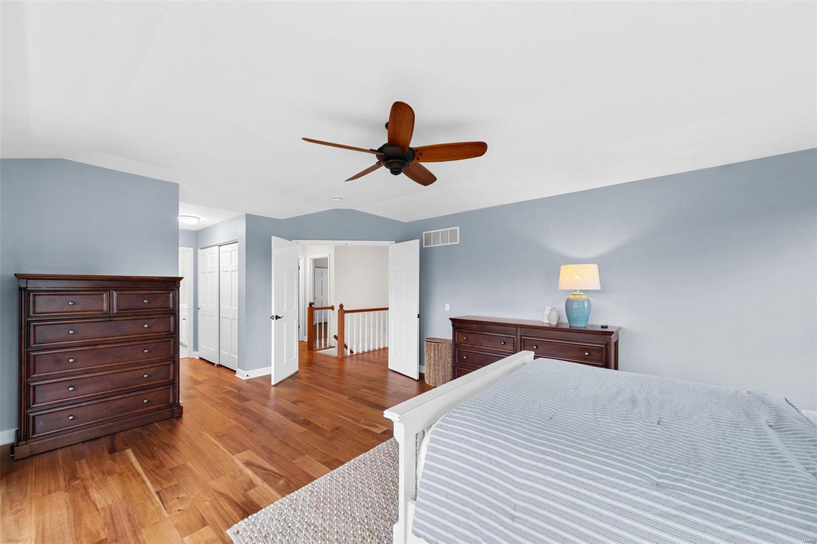 Chesterfield, Missouri 63005, United States, 4 Bedrooms Bedrooms, ,3 BathroomsBathrooms,Residential,Pending,34566