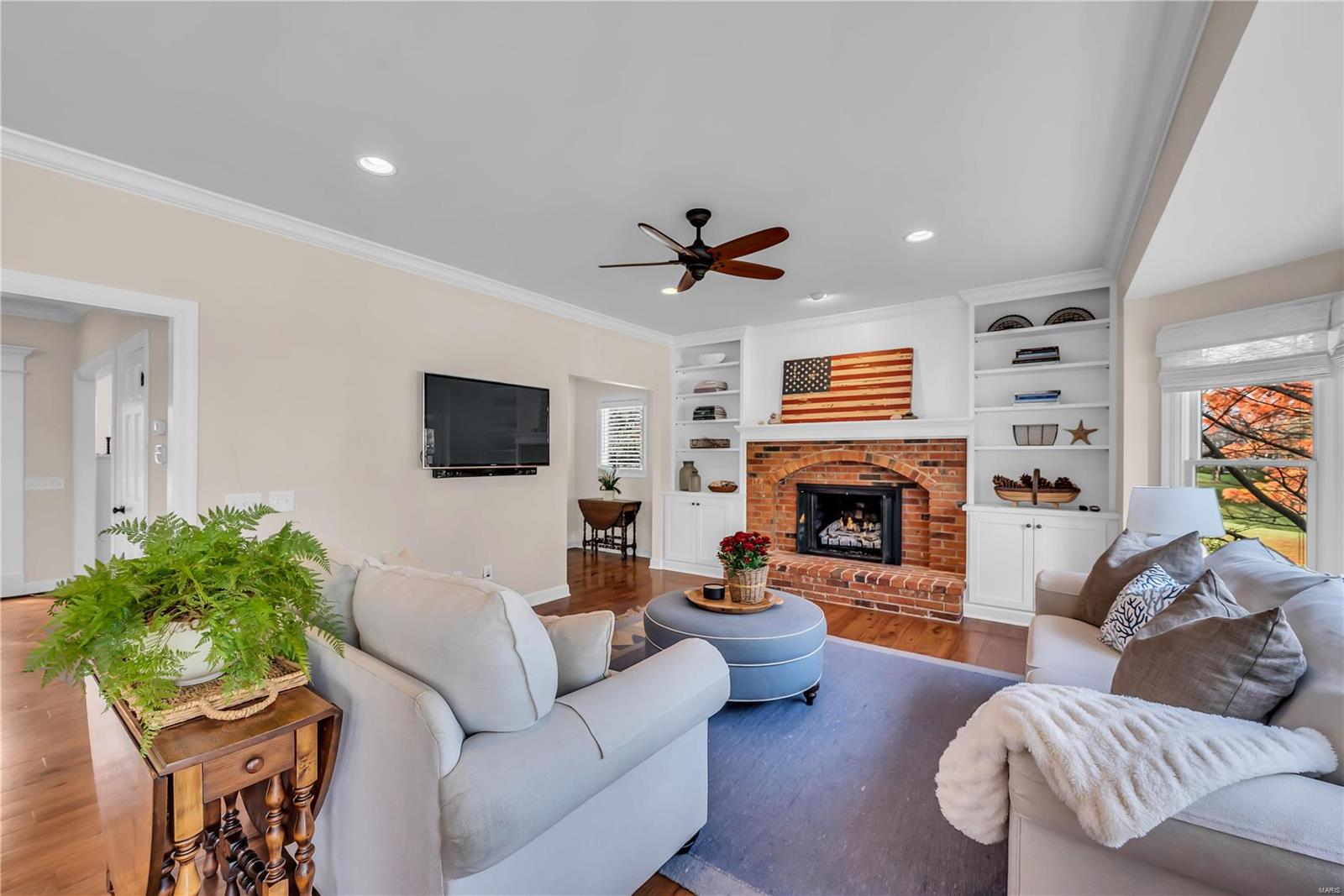 Chesterfield, Missouri 63005, United States, 4 Bedrooms Bedrooms, ,3 BathroomsBathrooms,Residential,Pending,34566