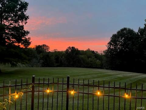 Chesterfield, Missouri 63005, United States, 4 Bedrooms Bedrooms, ,3 BathroomsBathrooms,Residential,Pending,34566