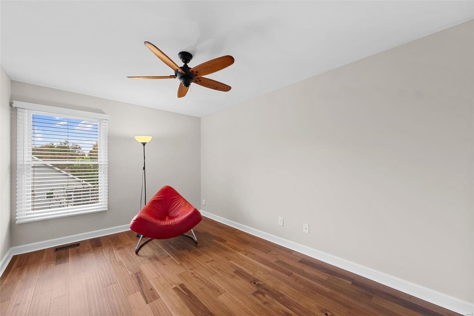 Chesterfield, Missouri 63005, United States, 4 Bedrooms Bedrooms, ,3 BathroomsBathrooms,Residential,Pending,34566