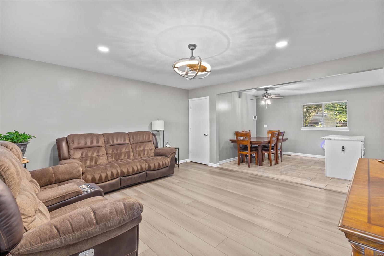 Pleasant Hollow 3-D - Residential