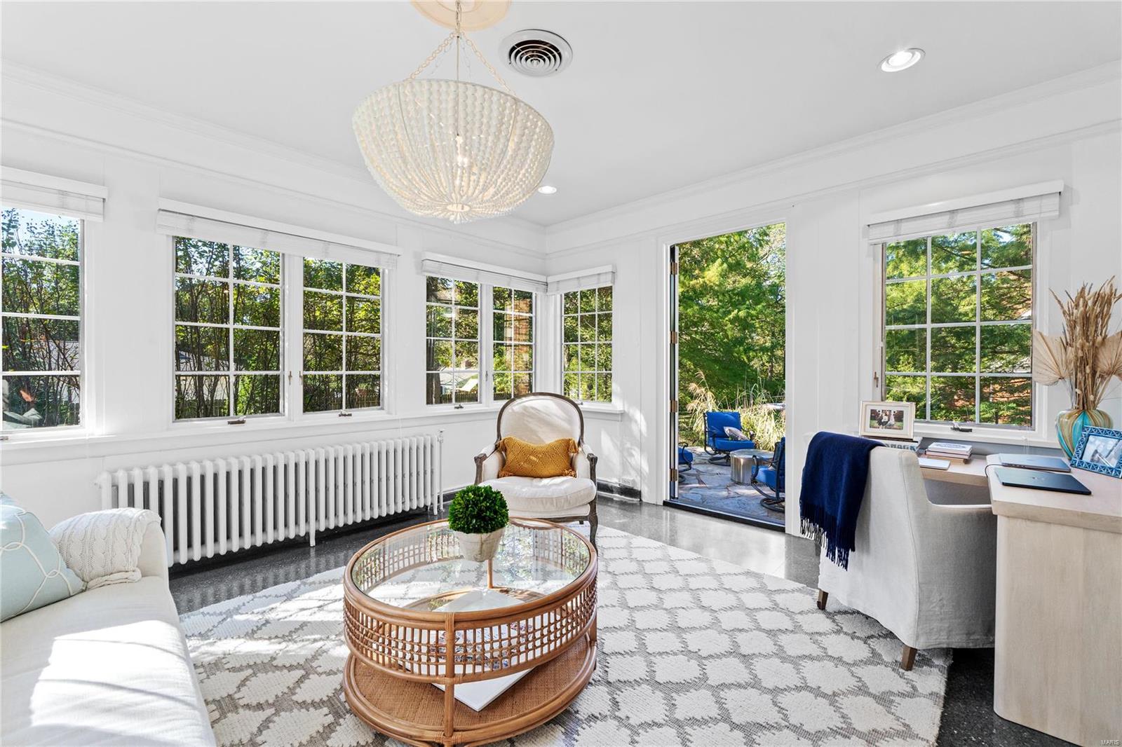 Warson - Residential