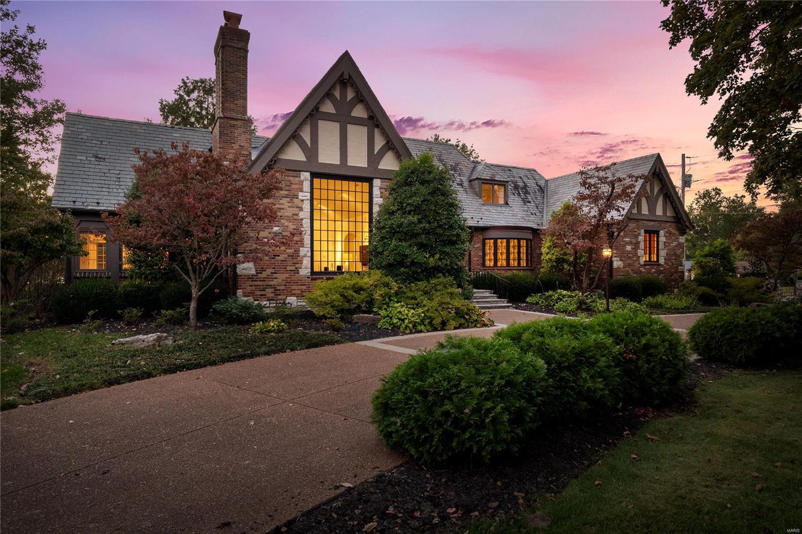 Warson - Residential